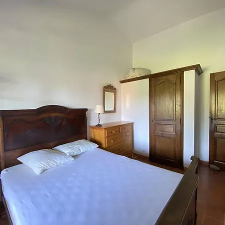 A Cavalaire-sur-mer: Proche Plages, Jardin, 3 Chambres, Balcon, Terrain De Petanque - Fr-1-100-338 Holiday home *